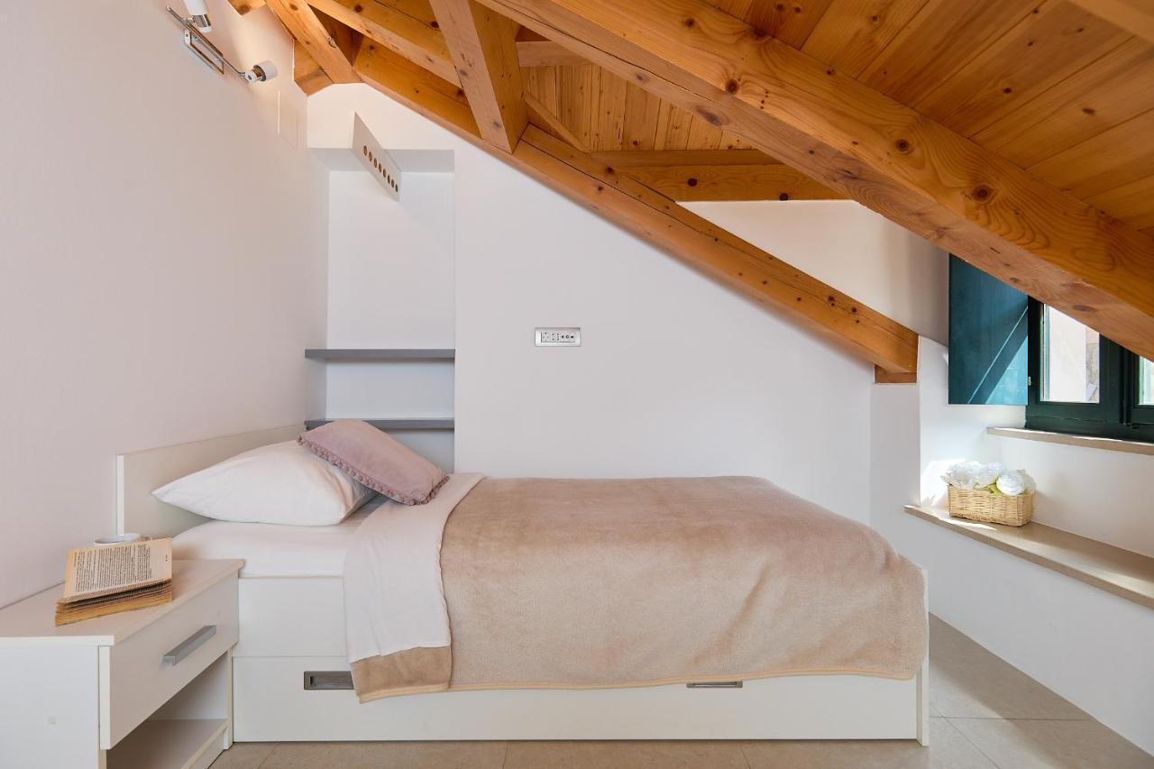 B18 Apartment ドゥブロブニク エクステリア 写真